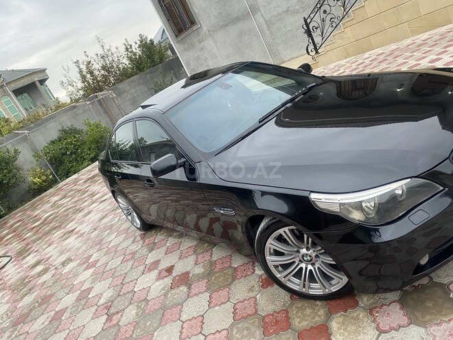BMW 525 2005, 330,000 km - 2.5 l - Bakı