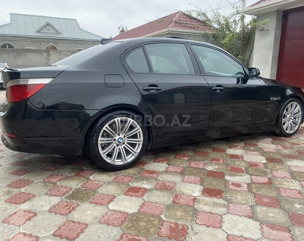 BMW 525 2005, 330,000 km - 2.5 l - Bakı