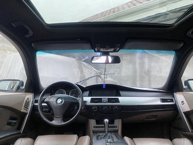 BMW 525 2005, 330,000 km - 2.5 l - Bakı