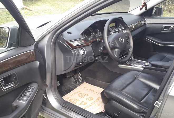 Mercedes E 200 2011, 162,155 km - 1.8 l - Qəbələ