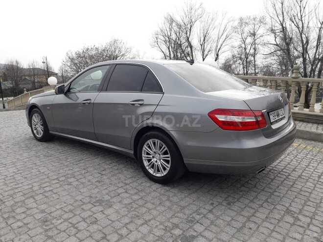 Mercedes E 200 2011, 162,155 km - 1.8 l - Qəbələ