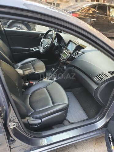 Hyundai Accent 2012, 115,000 km - 1.6 l - Bakı
