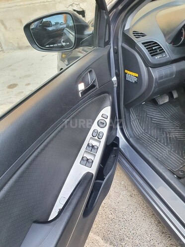 Hyundai Accent 2012, 115,000 km - 1.6 l - Bakı