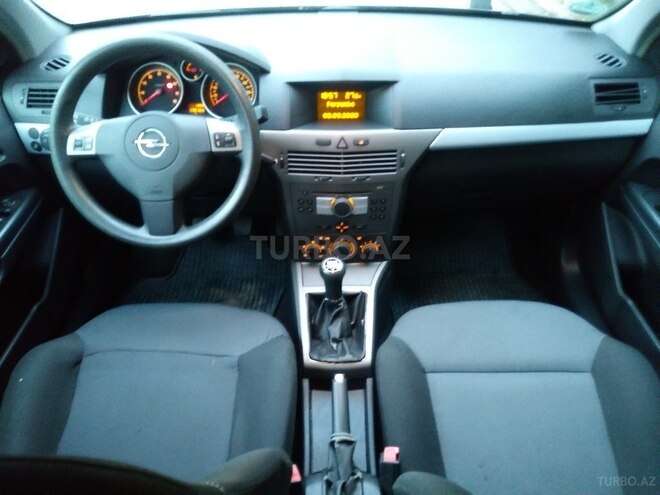 Opel Astra 2005, 155,200 km - 1.4 л - Bakı