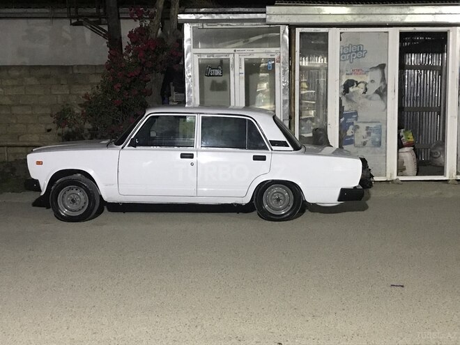 LADA (VAZ) 2107 2005, 180,000 km - 1.6 l - Bakı