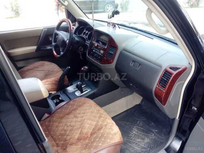 Mitsubishi Pajero 2004, 160,000 km - 3.8 л - Sumqayıt