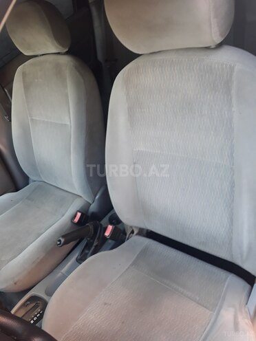 Ford Focus 2000, 204,233 km - 2.0 l - Bakı