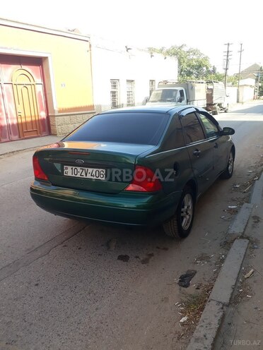 Ford Focus 2000, 204,233 km - 2.0 l - Bakı