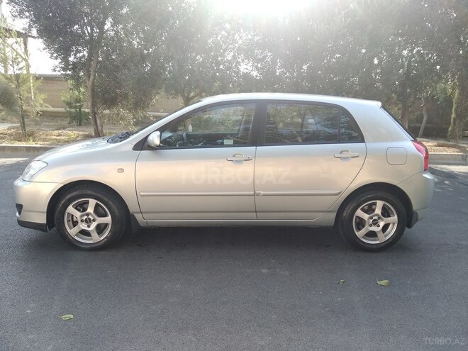 Toyota Corolla 2005, 214,695 km - 1.4 l - Bakı