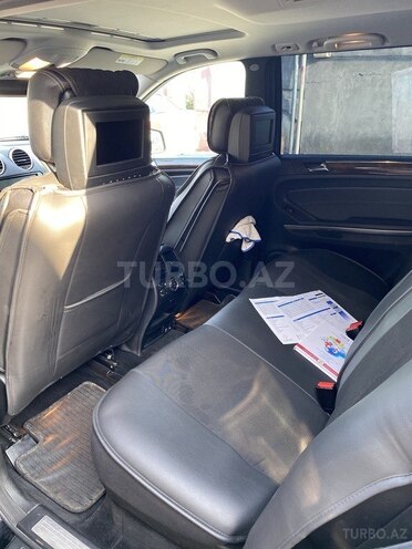 Mercedes GL 550 2008, 123,000 km - 5.5 l - Bakı