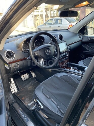 Mercedes GL 550 2008, 123,000 km - 5.5 l - Bakı