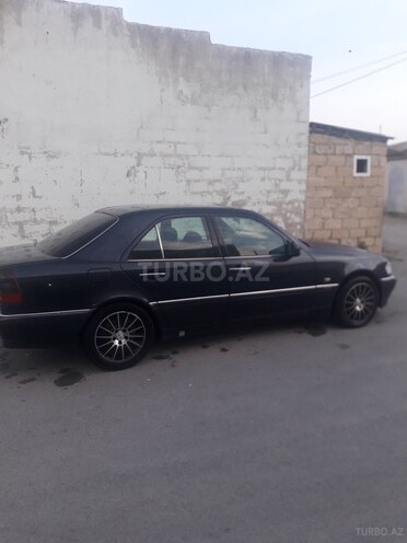 Mercedes C 240 1997, 248,386 km - 2.4 l - Siyəzən