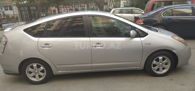 Toyota Prius 2008, 200,000 km - 1.5 л - Bakı
