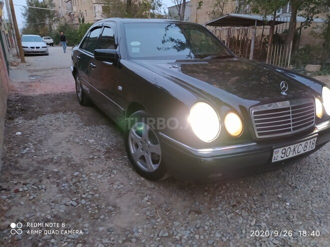 Mercedes E 240 1998, 201,015 km - 2.4 l - Bakı