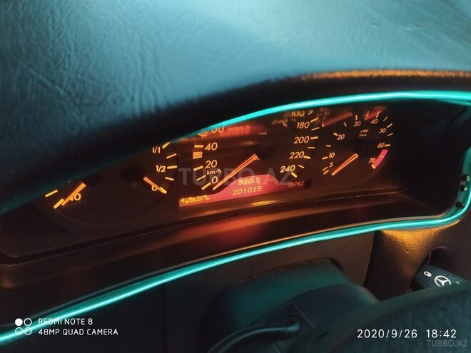Mercedes E 240 1998, 201,015 km - 2.4 l - Bakı