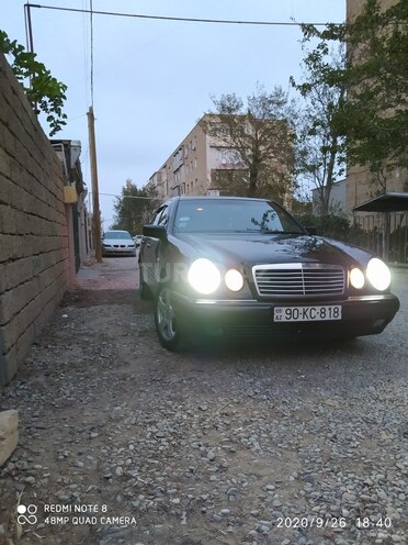 Mercedes E 240 1998, 201,015 km - 2.4 l - Bakı