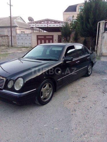 Mercedes E 220 1999, 342,000 km - 2.2 l - Hacıqabul
