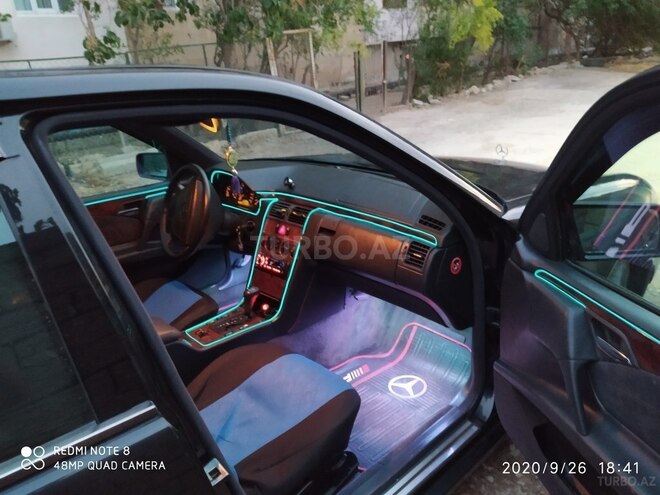 Mercedes E 240 1998, 201,015 km - 2.4 l - Bakı