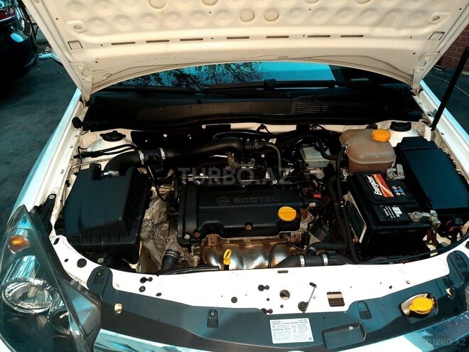 Opel Astra 2009, 194,000 km - 1.4 l - Bakı