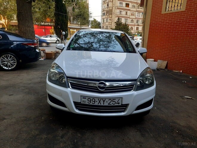 Opel Astra 2009, 194,000 km - 1.4 l - Bakı