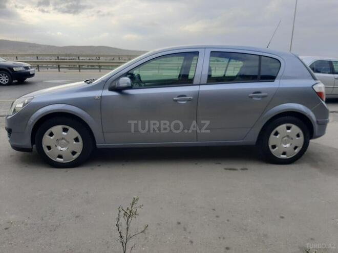 Opel Astra 2006, 203,000 km - 1.4 l - Bakı