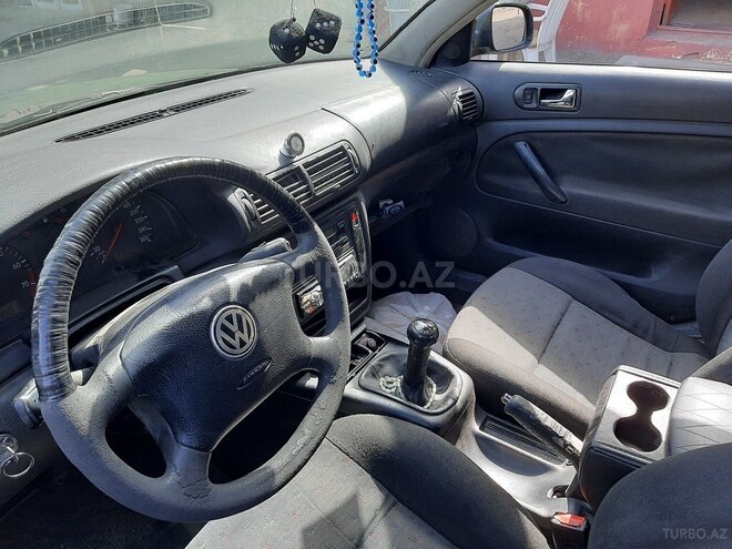 Volkswagen Passat 1998, 42,653 km - 1.8 l - Bakı