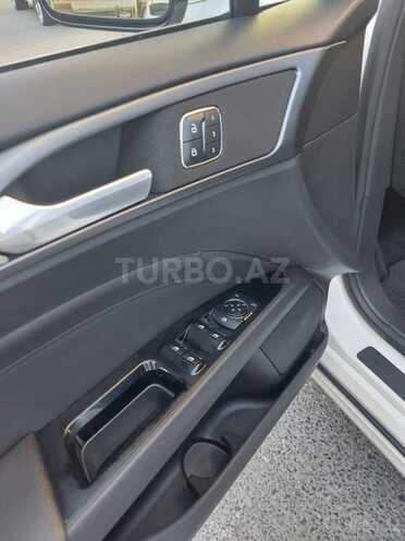 Ford Fusion 2013, 117,000 km - 2.0 l - Bakı