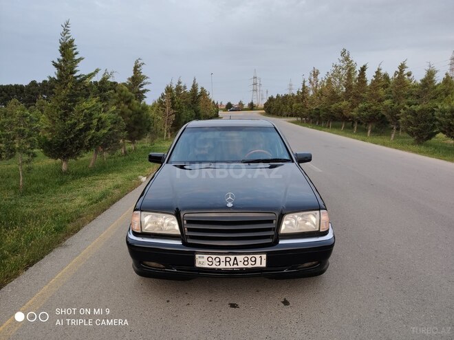 Mercedes C 230 2000, 189,000 km - 2.3 l - Bakı
