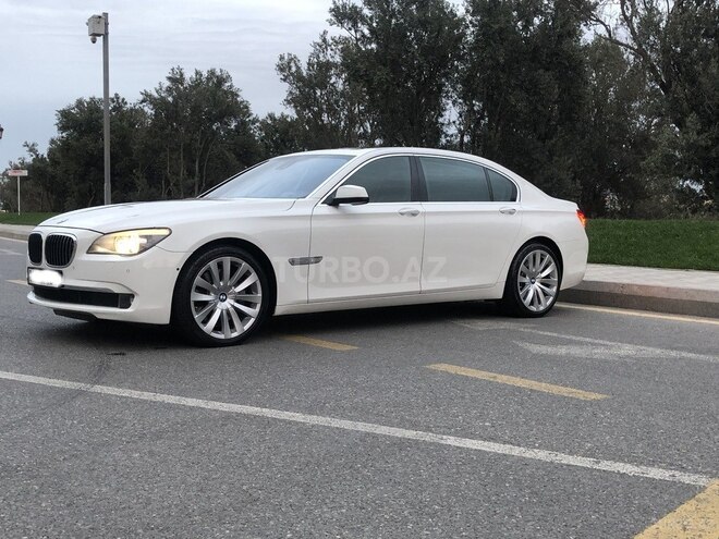 BMW 750 2009, 188,000 km - 4.4 l - Bakı