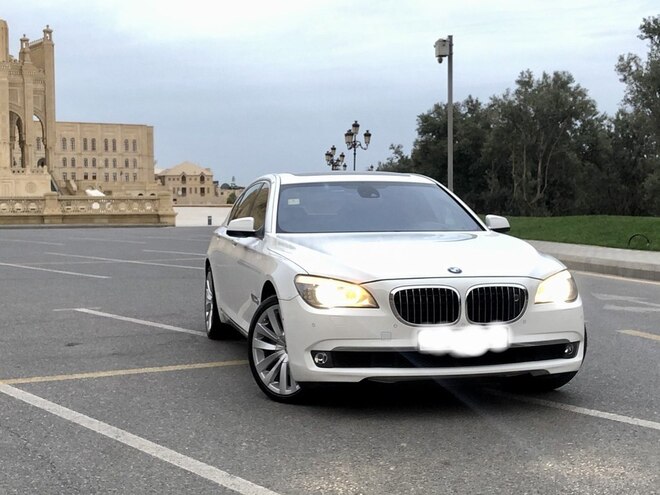 BMW 750 2009, 188,000 km - 4.4 l - Bakı