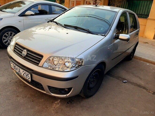 Fiat Punto 2006, 111,000 km - 1.3 l - Bakı