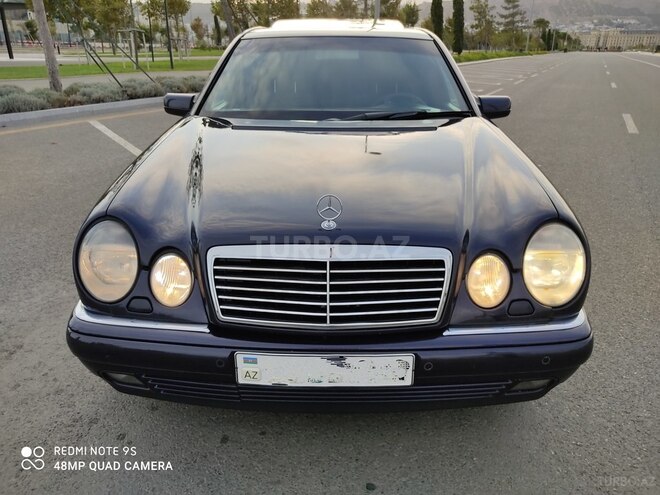Mercedes E 240 1999, 168,000 km - 2.4 л - Bakı