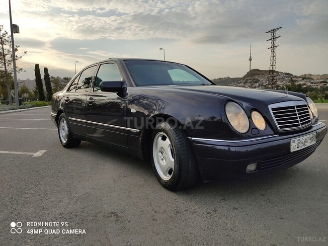 Mercedes E 240 1999, 168,000 km - 2.4 л - Bakı