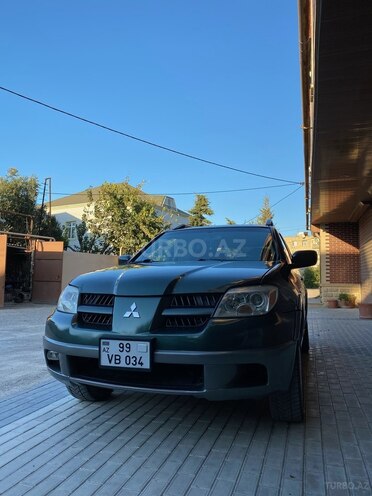 Mitsubishi Outlander 2004, 215,000 km - 2.4 l - Bakı