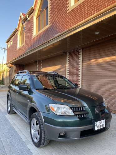 Mitsubishi Outlander 2004, 215,000 km - 2.4 l - Bakı