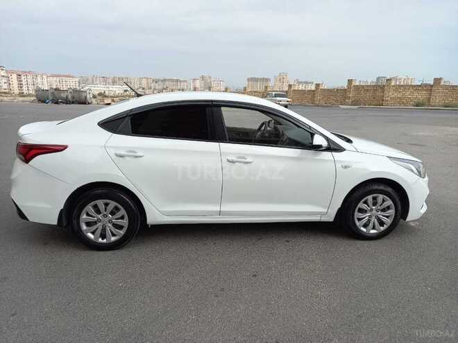 Hyundai Accent 2018, 137,600 km - 1.6 l - Bakı