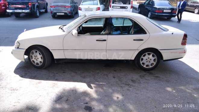 Mercedes C 180 1995, 300,000 km - 1.8 l - Bakı