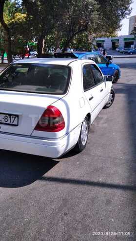 Mercedes C 180 1995, 300,000 km - 1.8 l - Bakı