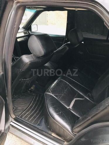 Mercedes E 220 1995, 306,402 km - 2.2 л - Sumqayıt