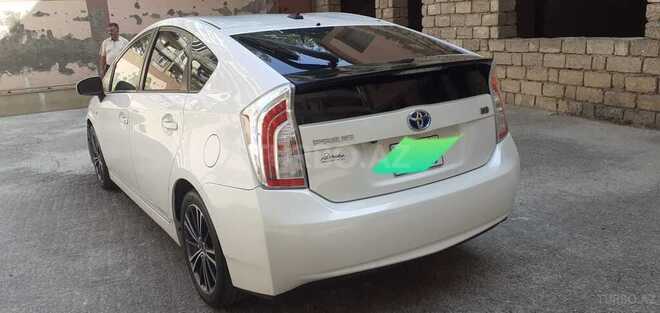 Toyota Prius 2014, 186,000 km - 1.8 l - Bakı