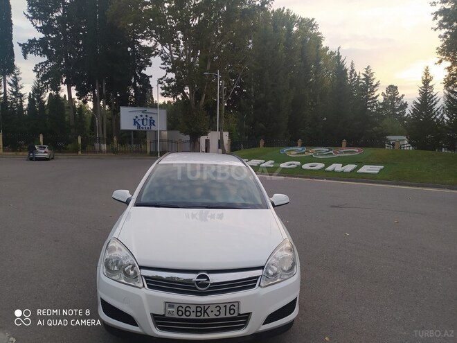 Opel Astra 2009, 158,000 km - 1.4 l - Mingəçevir