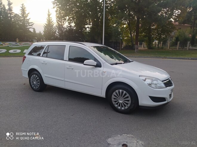 Opel Astra 2009, 158,000 km - 1.4 l - Mingəçevir