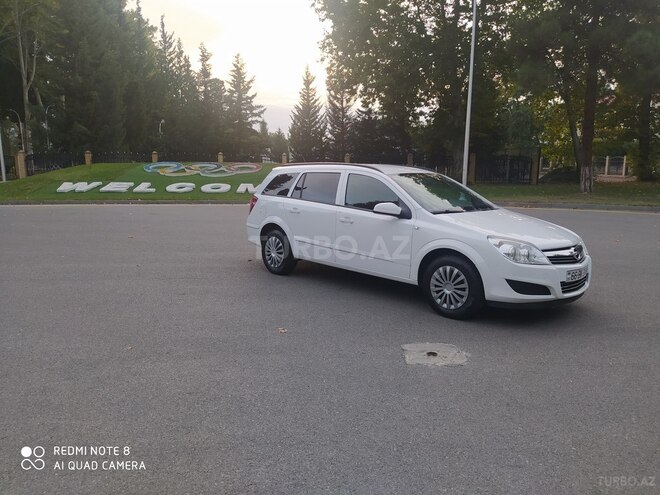Opel Astra 2009, 158,000 km - 1.4 l - Mingəçevir