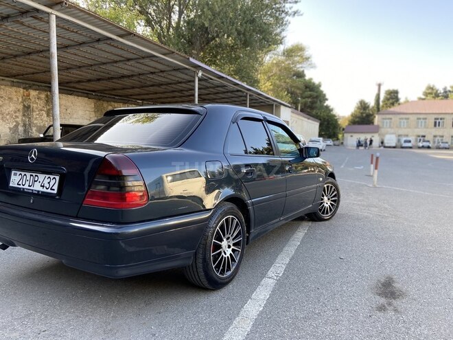 Mercedes C 180 1997, 275,000 km - 1.8 л - Bakı