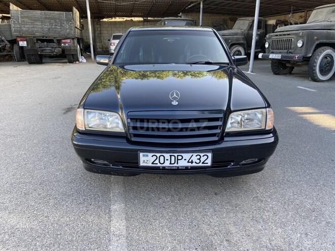 Mercedes C 180 1997, 275,000 km - 1.8 л - Bakı