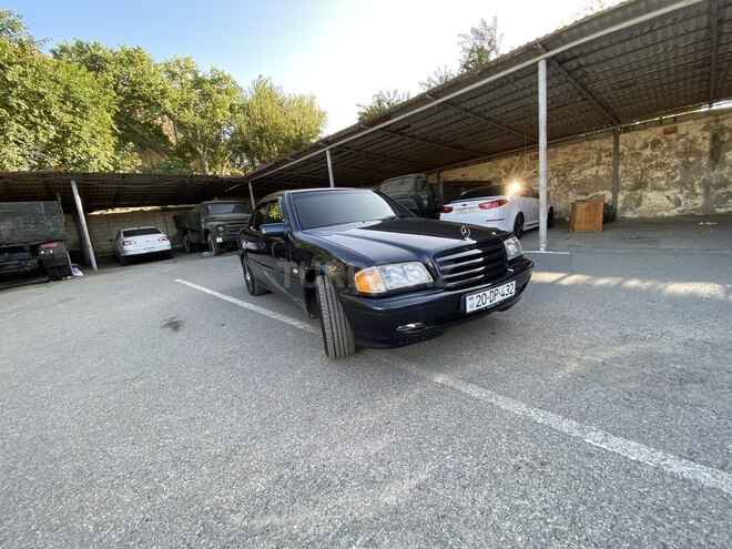 Mercedes C 180 1997, 275,000 km - 1.8 л - Bakı