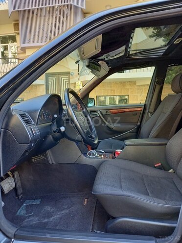Mercedes C 280 2000, 304,121 km - 2.8 л - Bakı