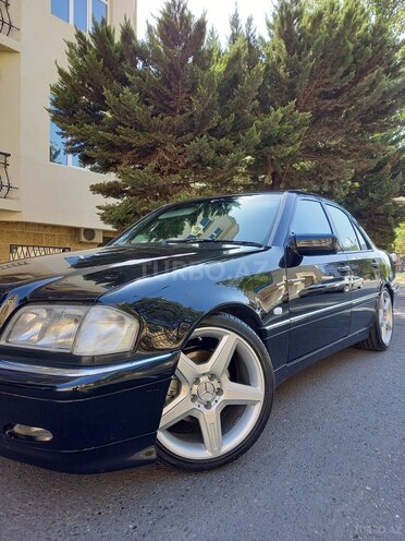 Mercedes C 280 2000, 304,121 km - 2.8 л - Bakı
