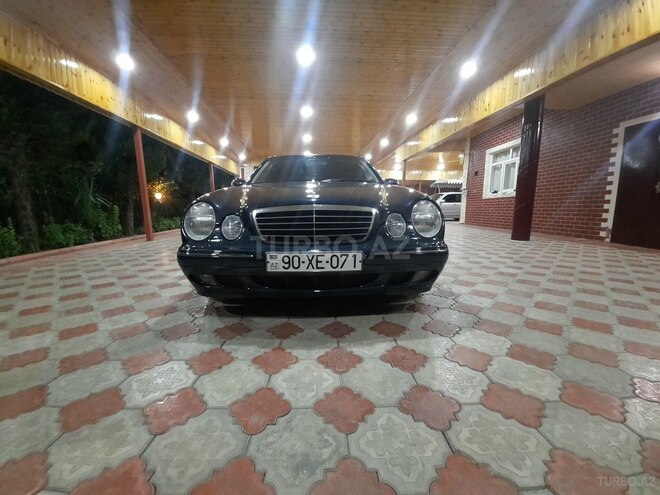 Mercedes E 280 2000, 313,000 km - 2.8 l - Masallı
