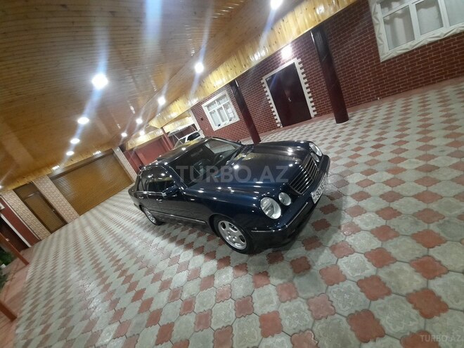 Mercedes E 280 2000, 313,000 km - 2.8 l - Masallı